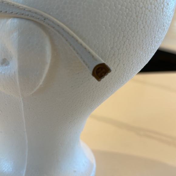 Mark Nason women’s polarized sunglasses - Picture 7 of 10